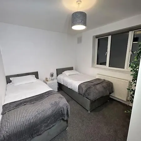 Whole Apartment Near To London Bromley Exterior photo